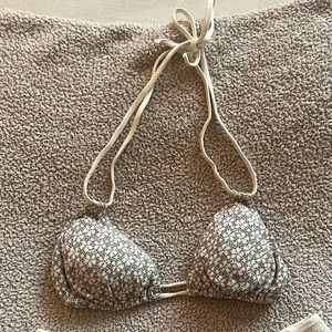 L*Space Triangle Bikini Top Medium